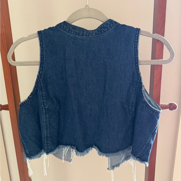 Pilcro Denim Open-Back Tie Crop Top Raw Hem - Picture 3 of 6